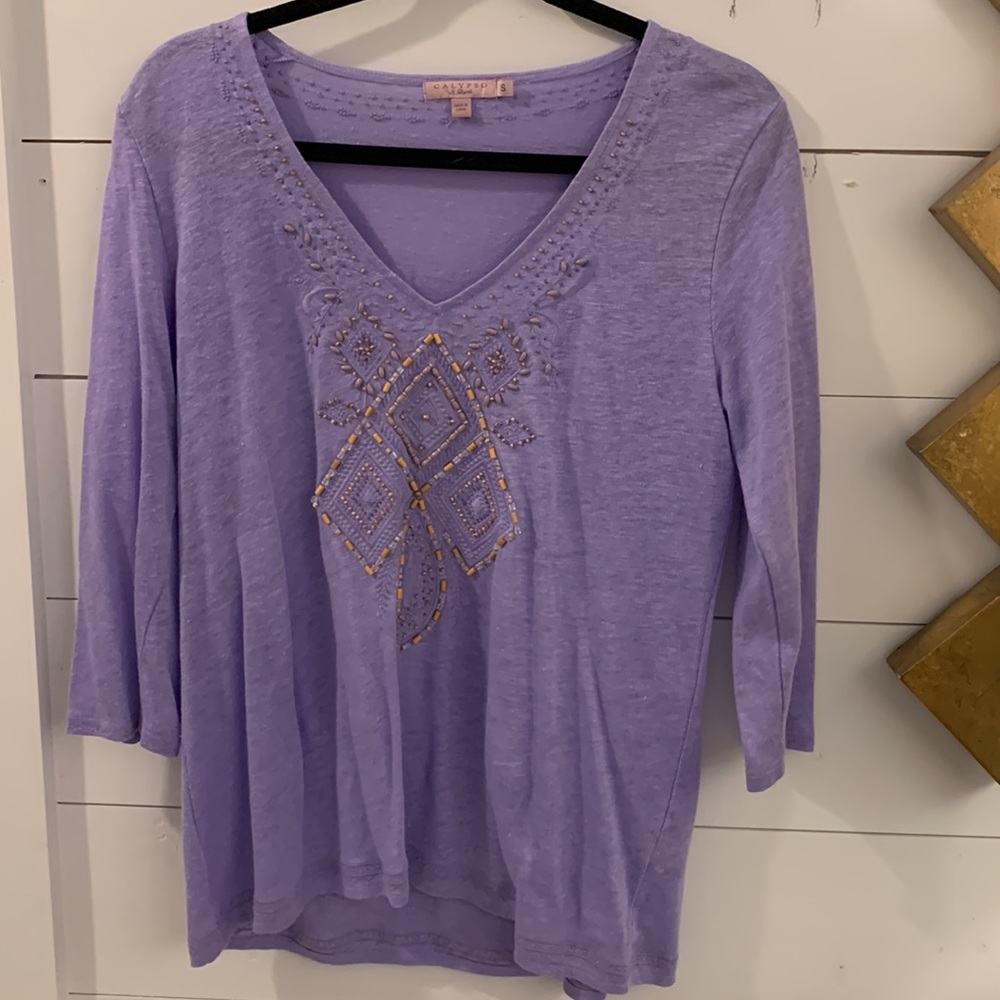 Calypso St Barth linen lilac tunic t shirt. V neck. Size small.
